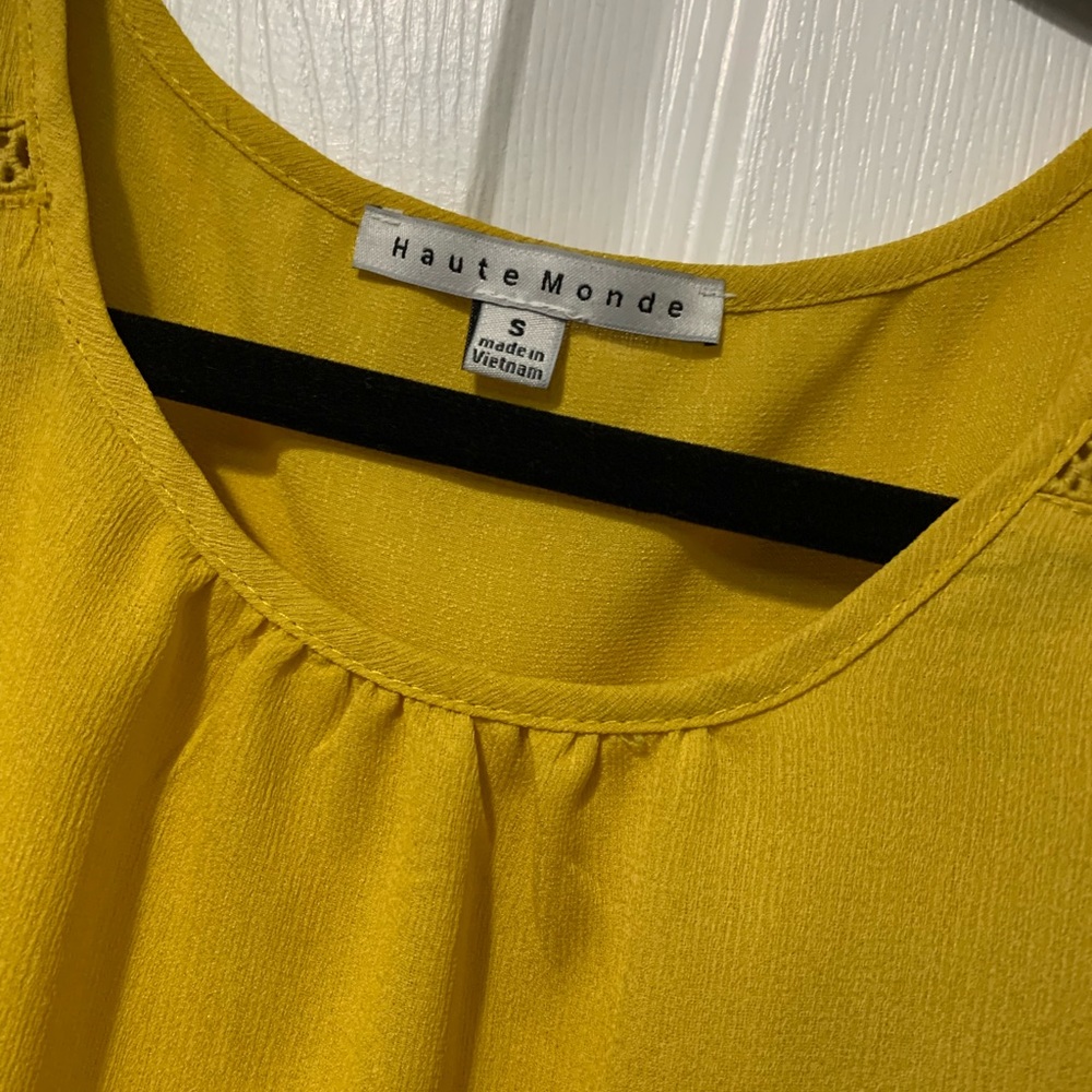 Yellow top